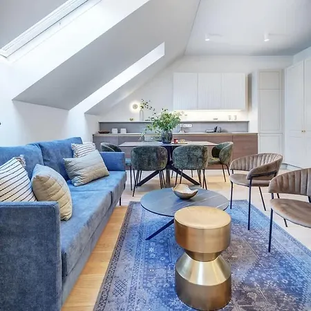 Domillion Oldtown New 5bdr 3bath P492a Апартаменты