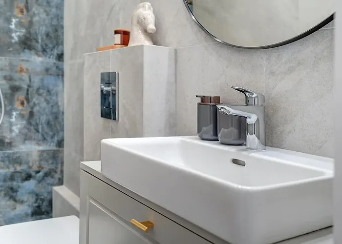 Domillion Oldtown New 5bdr 3bath P492a Apartament