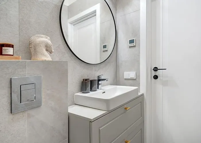 Domillion Oldtown New 5bdr 3bath P492a Apartament